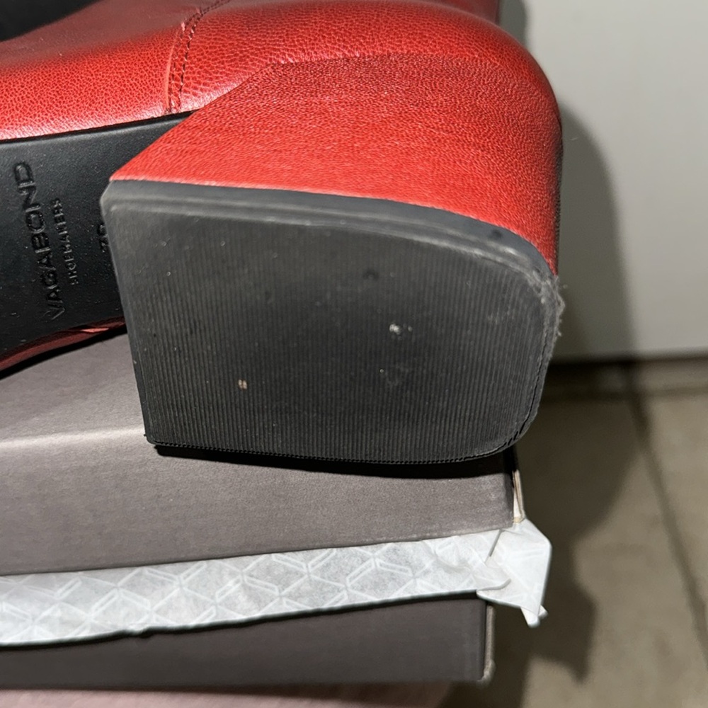 VAGABOND RED BOOTIES - Picture 5 of 6